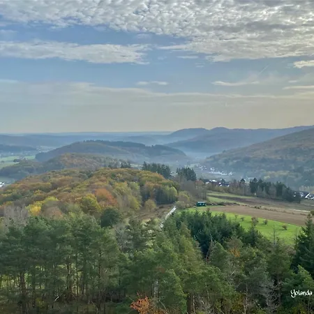 بيت ضيافة Fruehstueckspension Zur Krone Bad Endbach